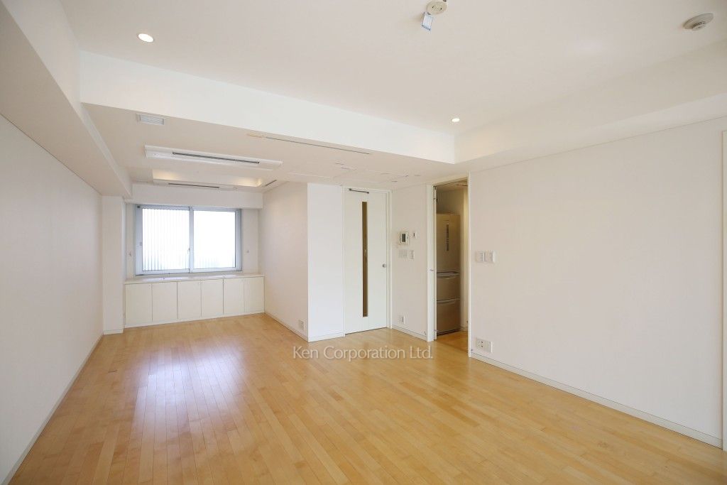 表参道ヒルズゼルコバテラスの写真 居室（LDなど）