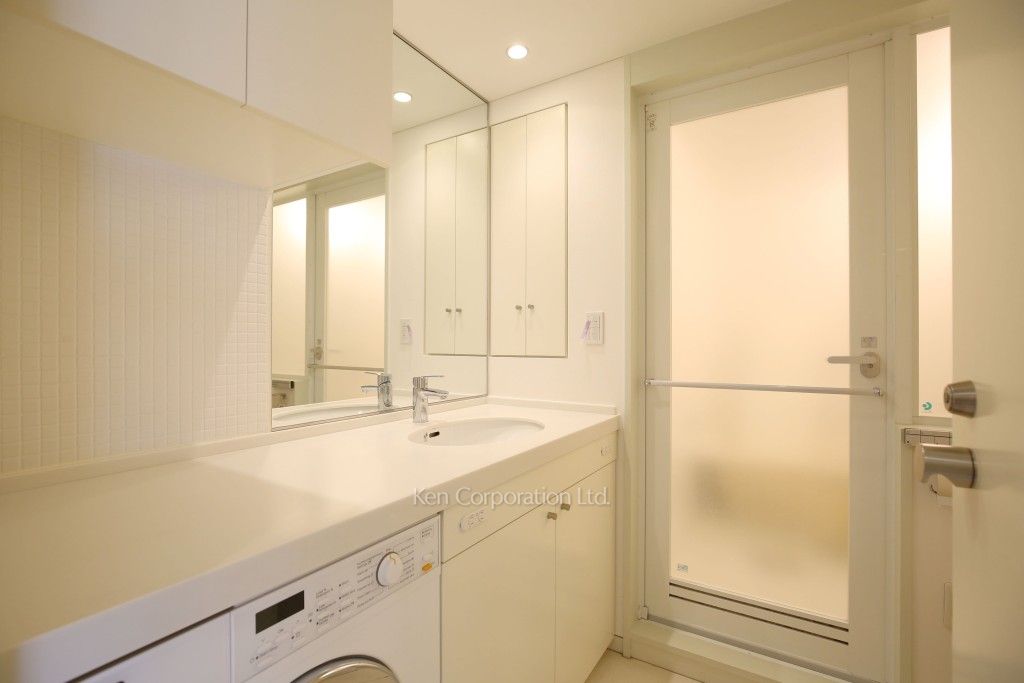 表参道ヒルズゼルコバテラスの写真 パウダールーム