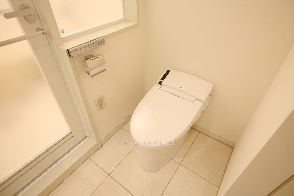 表参道ヒルズゼルコバテラスの写真 トイレ