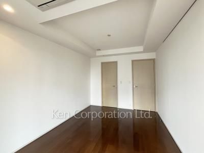 マスターベッドルーム