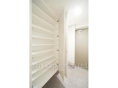 コクヨーレ日本橋の写真 クローゼット等 ※写真・画像は実際と異なる場合がございます。部屋写真は同一タイプのものです。（ただし、画像中にタイプ名の記載がある場合はその記載内容を優先します。）