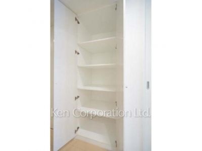 コクヨーレ日本橋の写真 クローゼット等 ※写真・画像は実際と異なる場合がございます。部屋写真は同一タイプのものです。（ただし、画像中にタイプ名の記載がある場合はその記載内容を優先します。）