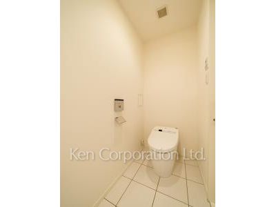 オーパスレジデンス恵比寿の写真 トイレ