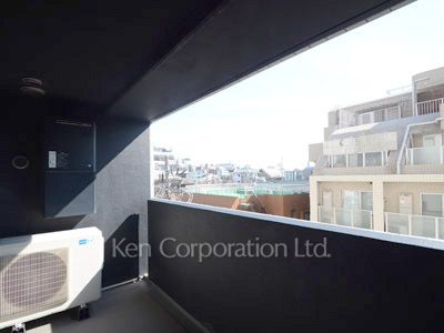 オーパスレジデンス恵比寿の写真 バルコニー