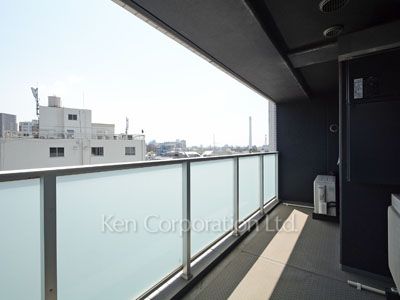 オーパスレジデンス恵比寿の写真 バルコニー