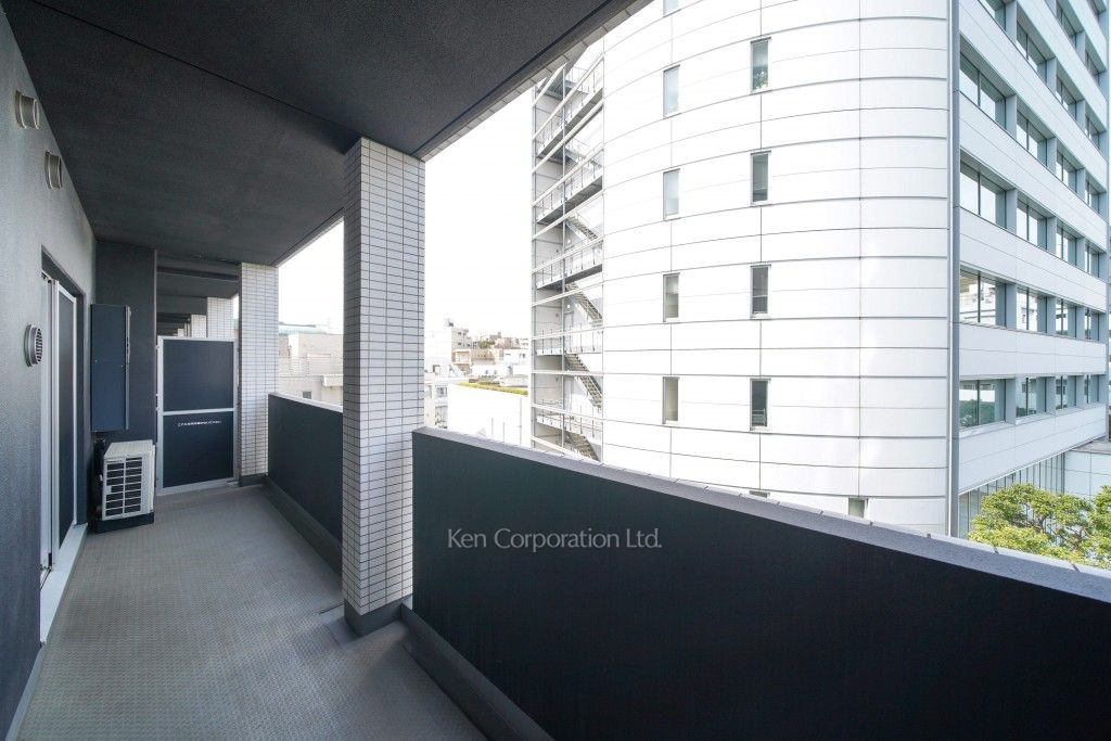 オーパスレジデンス恵比寿の写真 バルコニー