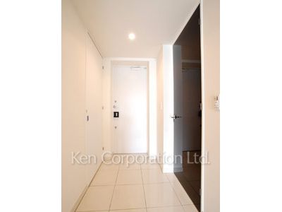 Brillia ist 西麻布霞町の写真 玄関 ※4階の同じ間取タイプを撮影。仕様が異なることがあります。