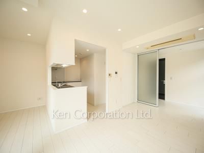 Brillia ist 西麻布霞町の写真 居室（LDなど）