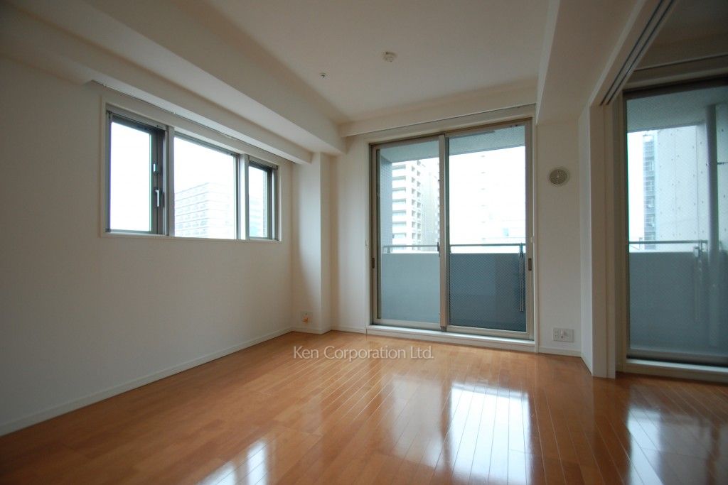 レジディア水道橋の写真 リビングダイニング ※12階の同じ間取タイプを撮影。仕様が異なることがあります。