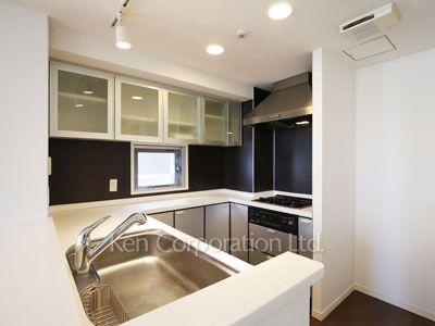 レジディア代官山の写真 キッチン ※3階の同じ間取タイプを撮影。仕様が異なることがあります。