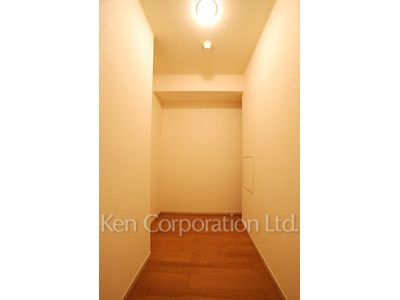 芝浦スクエアハイツの写真 ストレージ ※2階の同じ間取タイプを撮影。仕様が異なることがあります。