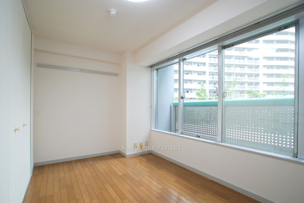 芝浦スクエアハイツの写真 ベッドルーム ※2階の同じ間取タイプを撮影。仕様が異なることがあります。