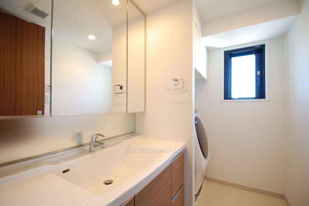 パークアクシス代官山の写真 パウダールーム ※9階の同じ間取タイプを撮影。仕様が異なることがあります。