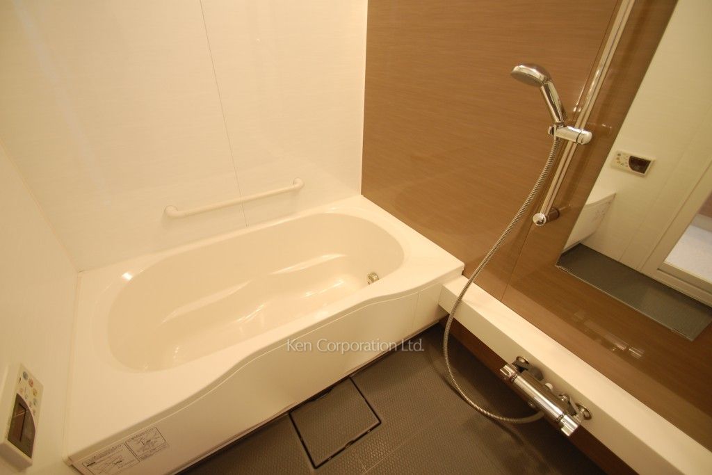 パークアクシス代官山の写真 バスルーム ※9階の同じ間取タイプを撮影。仕様が異なることがあります。