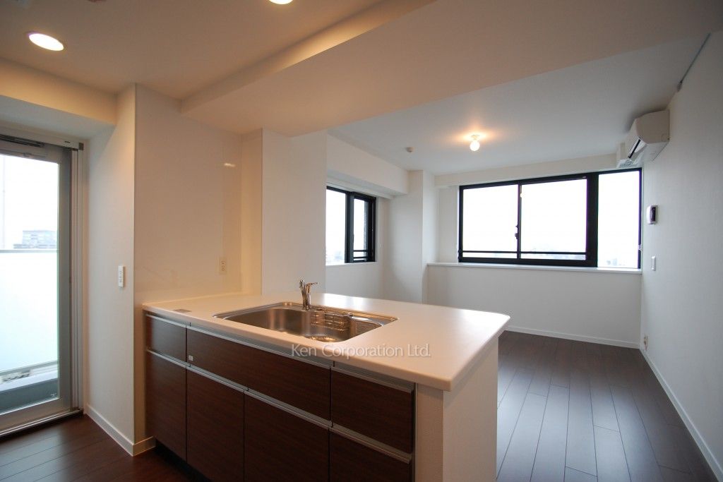 パークアクシス代官山の写真 居室（LDなど） ※10階の同じ間取タイプを撮影。仕様が異なることがあります。