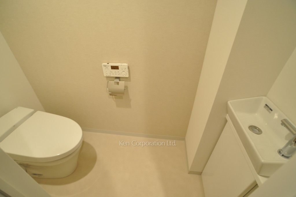 パークアクシス代官山の写真 トイレ ※8階の同じ間取タイプを撮影。仕様が異なることがあります。