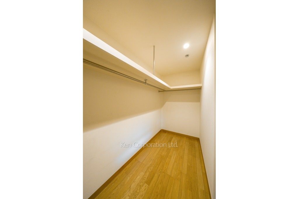 元麻布ヒルズ フォレストタワーの写真 ウォークインクローゼット