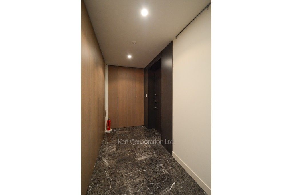 イートンプレイス神園町の写真 玄関