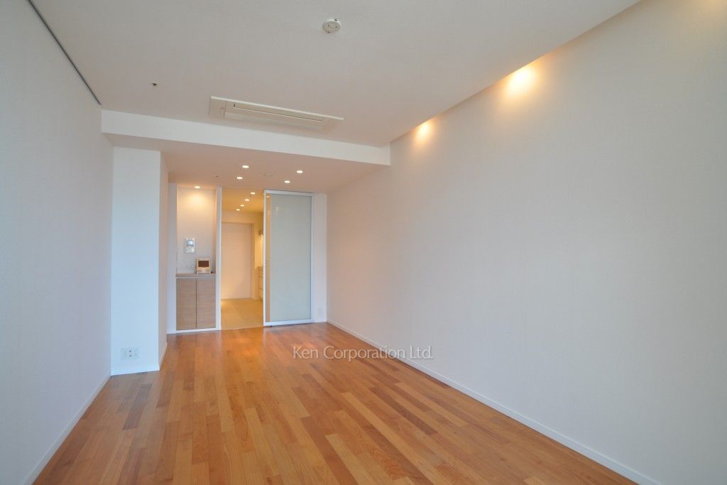 パークアクシス青山一丁目タワーの写真 リビングダイニング