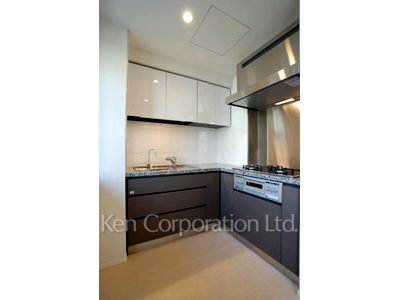 パークハウス中目黒の写真 キッチン ※2階の同じ間取タイプを撮影。仕様が異なることがあります。