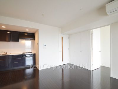 MFPR目黒タワーの写真 リビングダイニング ※12階の同じ間取タイプを撮影。仕様が異なることがあります。