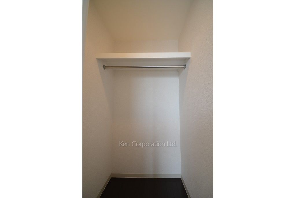 MFPR目黒タワーの写真 ウォークインクローゼット ※12階の同じ間取タイプを撮影。仕様が異なることがあります。