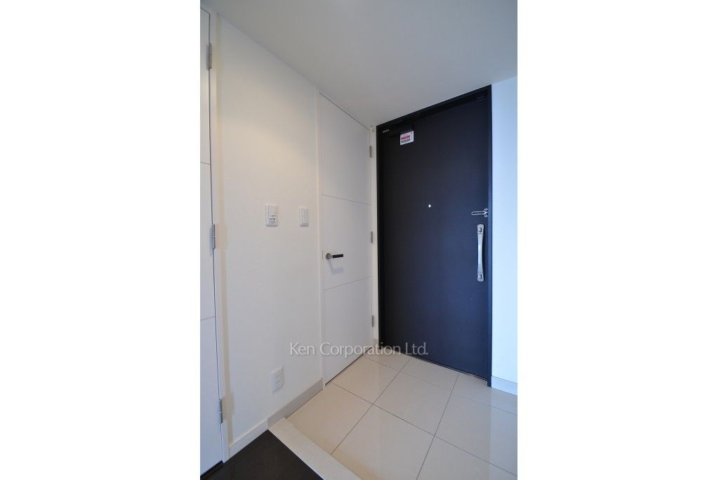 MFPR目黒タワーの写真 玄関 ※12階の同じ間取タイプを撮影。仕様が異なることがあります。