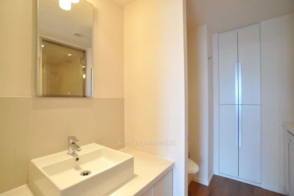 パークアクシス青山一丁目タワーの写真 パウダールーム ※10階の同じ間取タイプを撮影。仕様が異なることがあります。