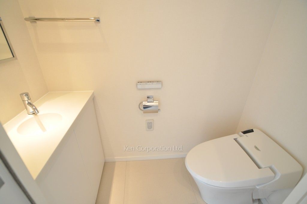 パークアクシス青山一丁目タワーの写真 トイレ ※10階の同じ間取タイプを撮影。仕様が異なることがあります。