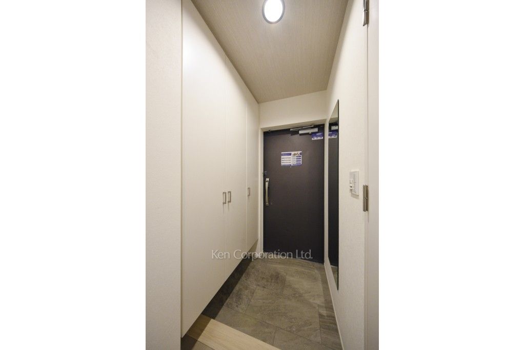 レジディア祐天寺の写真 玄関
