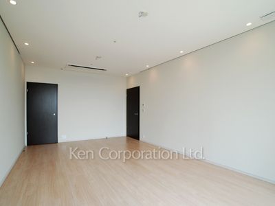 プラティーヌ西新宿の写真 リビングダイニング ※14階の同じ間取タイプを撮影。仕様が異なることがあります。