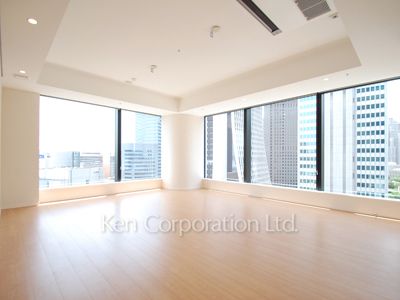 プラティーヌ西新宿の写真