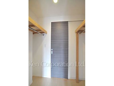 PRIME URBAN 東中野 COURTの写真 ウォークインクローゼット ※4階の同じ間取タイプを撮影。仕様が異なることがあります。