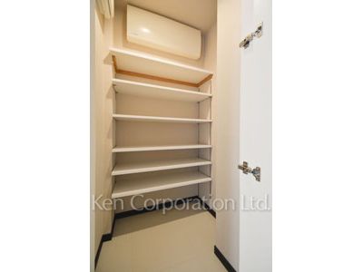 ザ・ベルグレイヴィア麻布の写真 シューズインクローゼット