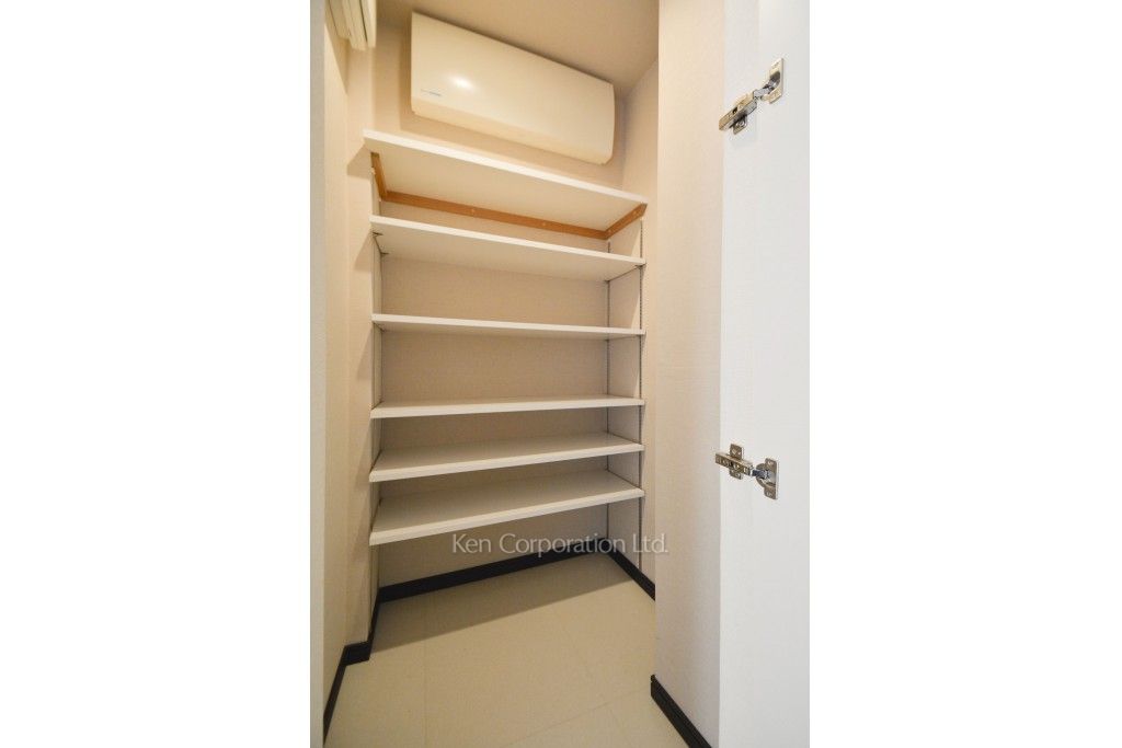 ザ・ベルグレイヴィア麻布の写真 シューズインクローゼット