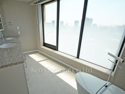 パウダールーム