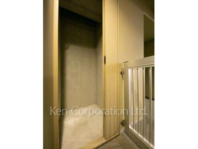 プライマル渋谷桜丘の写真 トランクルーム ※4階の同じ間取タイプを撮影。仕様が異なることがあります。