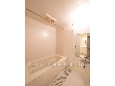 プライマル渋谷桜丘の写真 バスルーム ※4階の同じ間取タイプを撮影。仕様が異なることがあります。