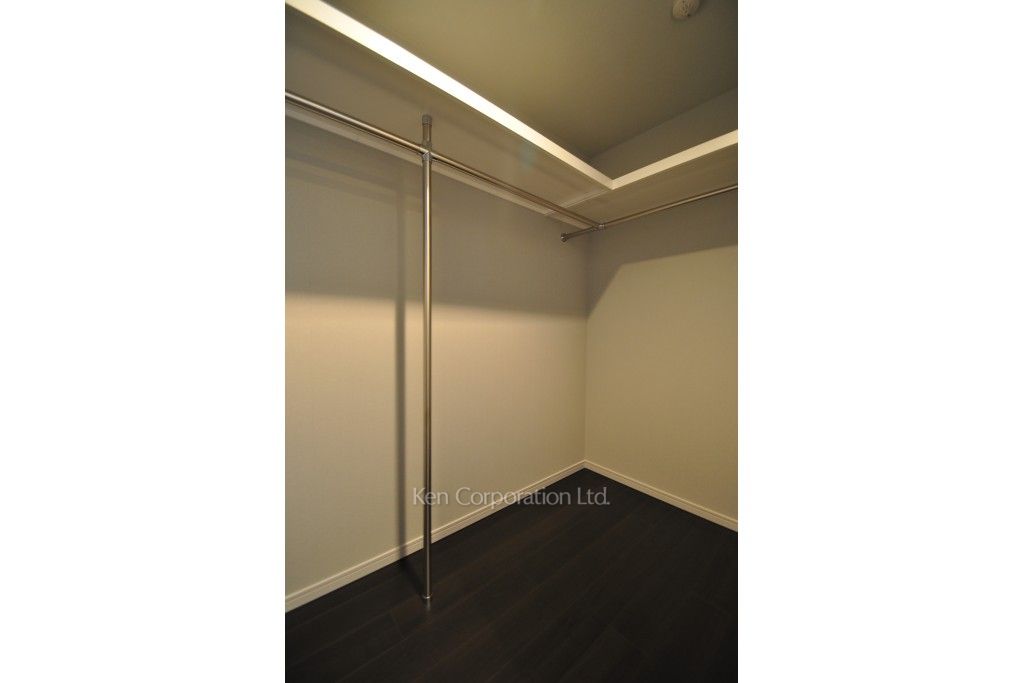 ガーデン高輪の写真 ウォークインクローゼット