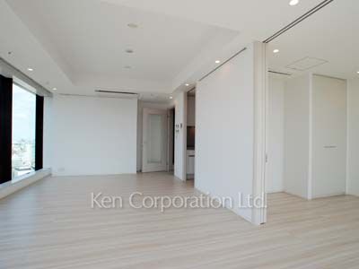 リビングダイニング ※28階の同じ間取タイプを撮影。仕様が異なることがあります。