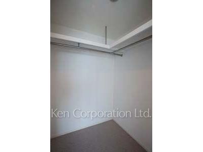 ウォークインクローゼット ※28階の同じ間取タイプを撮影。仕様が異なることがあります。