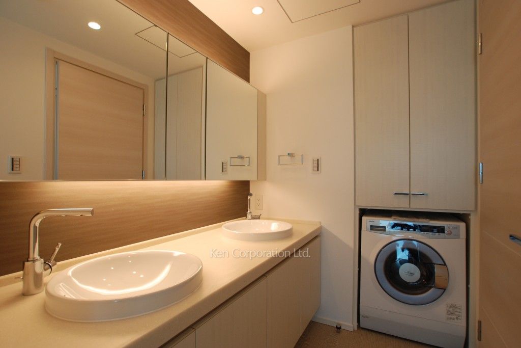 ラ・トゥール青葉台の写真 パウダールーム ※28階の同じ間取タイプを撮影。仕様が異なることがあります。