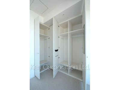 ラ・トゥール青葉台の写真 クローゼット ※22階の同じ間取タイプを撮影。仕様が異なることがあります。