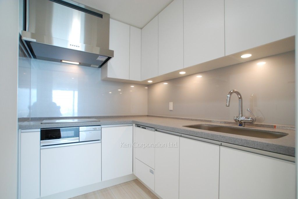 ラ・トゥール青葉台の写真 キッチン ※32階の同じ間取タイプを撮影。仕様が異なることがあります。