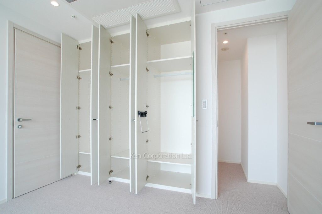 ラ・トゥール青葉台の写真 クローゼット ※32階の同じ間取タイプを撮影。仕様が異なることがあります。