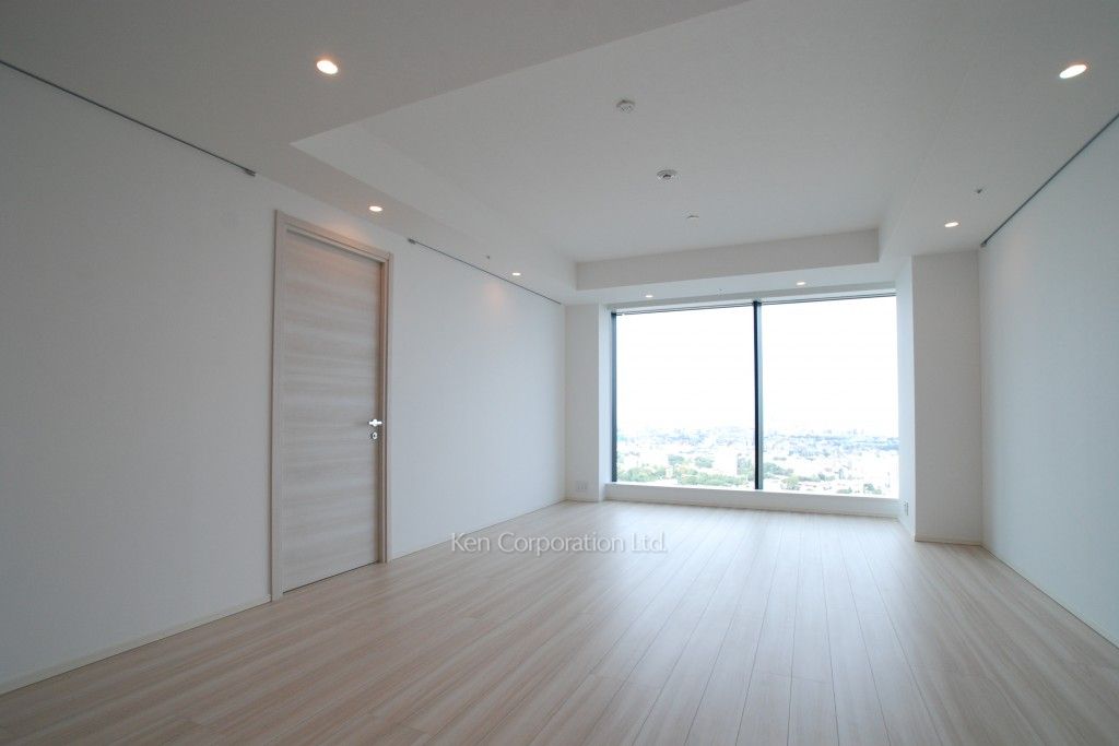 ラ・トゥール青葉台の写真 リビングダイニング ※32階の同じ間取タイプを撮影。仕様が異なることがあります。