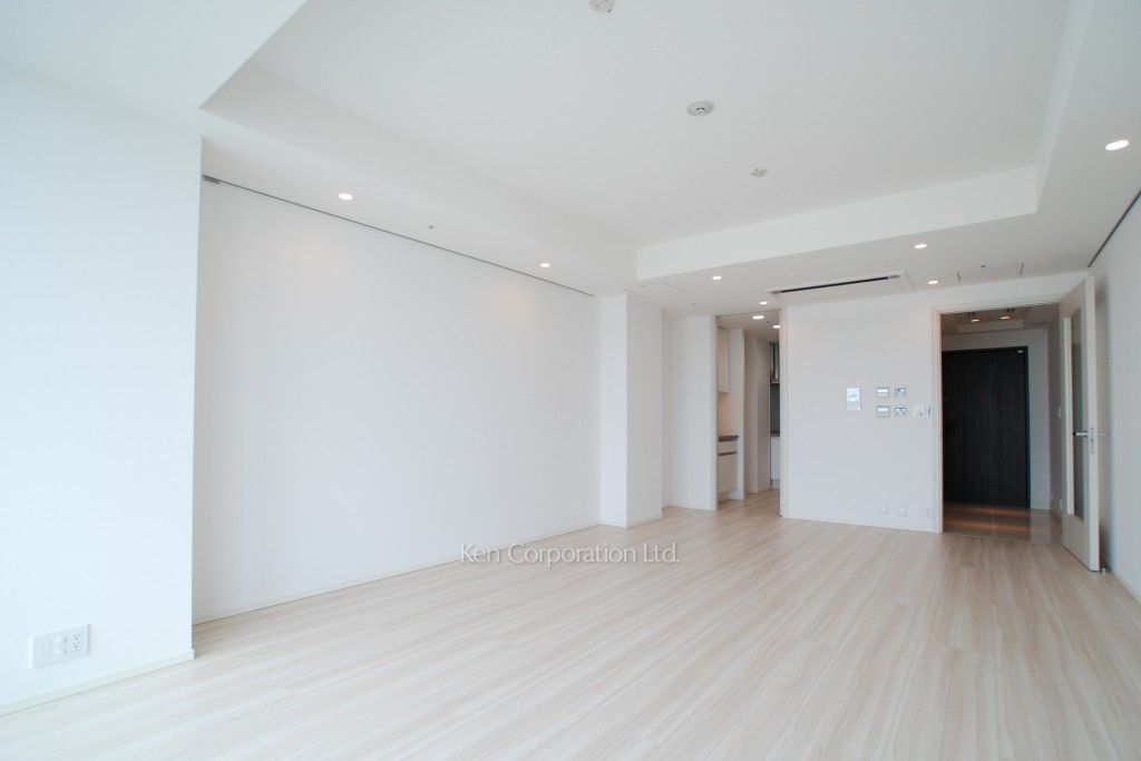 ラ・トゥール青葉台の写真 リビングダイニング ※32階の同じ間取タイプを撮影。仕様が異なることがあります。