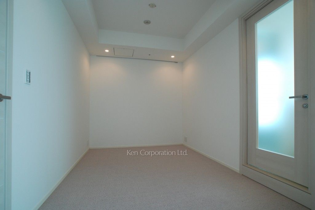 ラ・トゥール青葉台の写真 ベッドルーム ※28階の同じ間取タイプを撮影。仕様が異なることがあります。