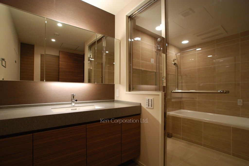 ラ・トゥール青葉台の写真 パウダールーム ※31階の同じ間取タイプを撮影。仕様が異なることがあります。