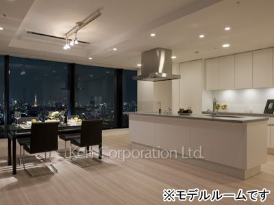 ラ・トゥール青葉台の写真 リビングダイニング ※26階の同じ間取タイプを撮影。仕様が異なることがあります。
